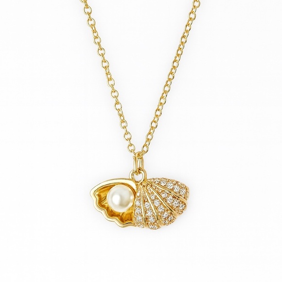 Anthropologie Jewelry - Elegant Gold Shell Pendant Necklace